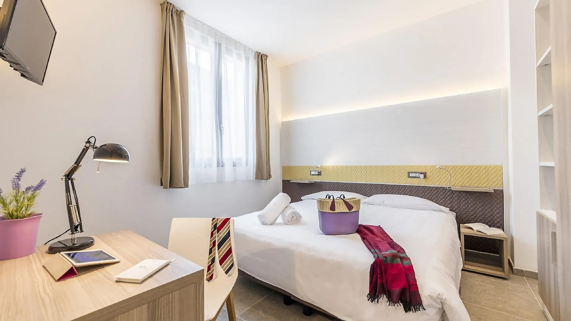 Camplus Palermo Normanni - Casa Per Ferie 3*,  Olaszország