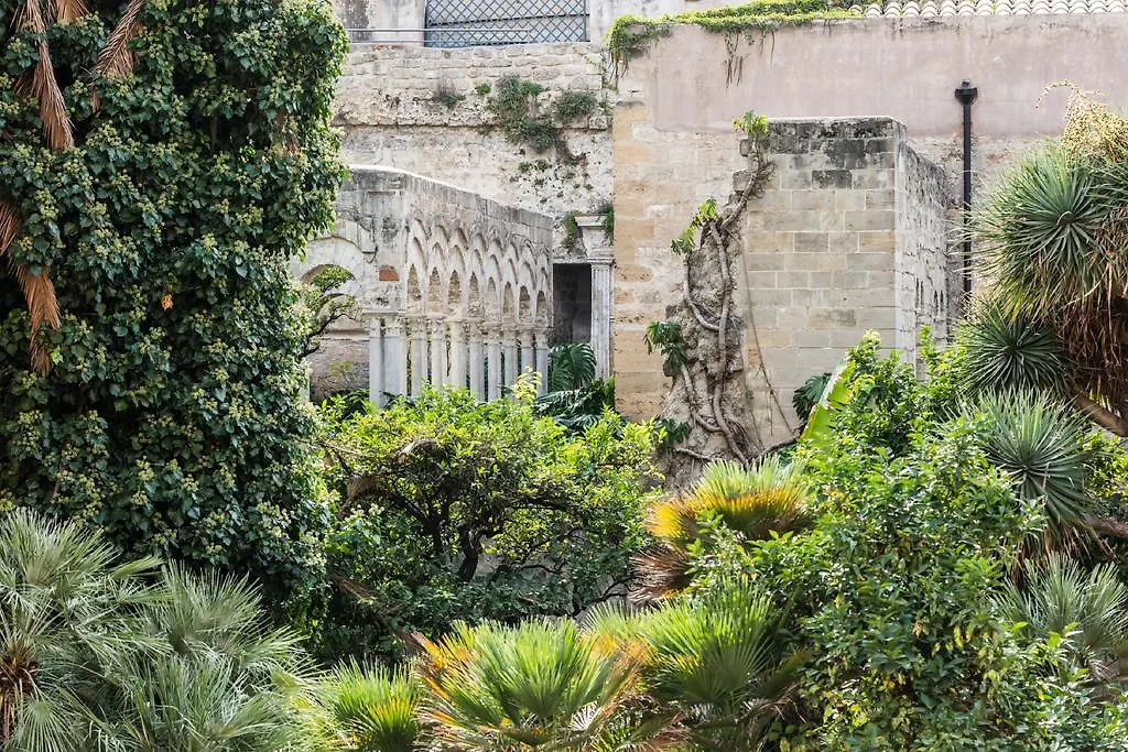 Camplus Palermo Normanni - Casa Per Ferie Hotel