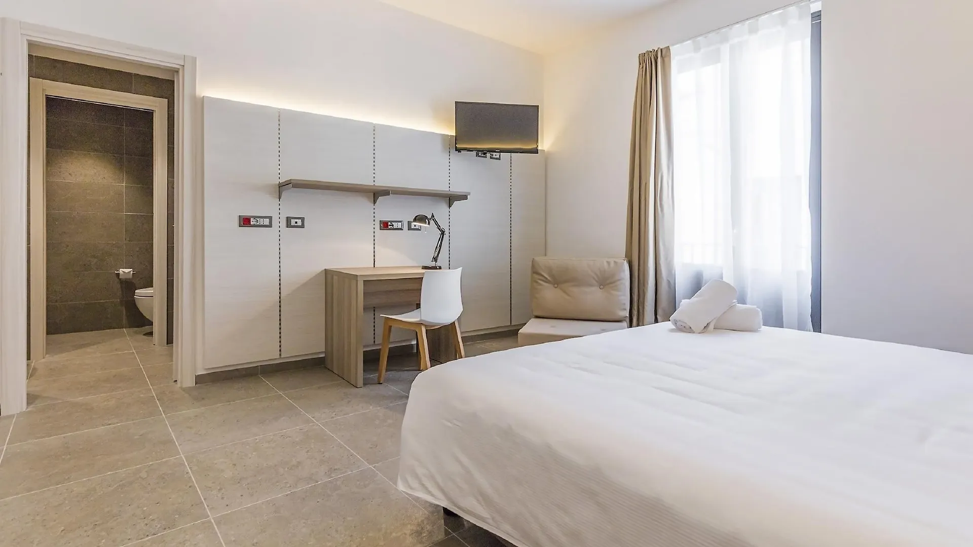 Camplus Palermo Normanni - Casa Per Ferie 3*,
