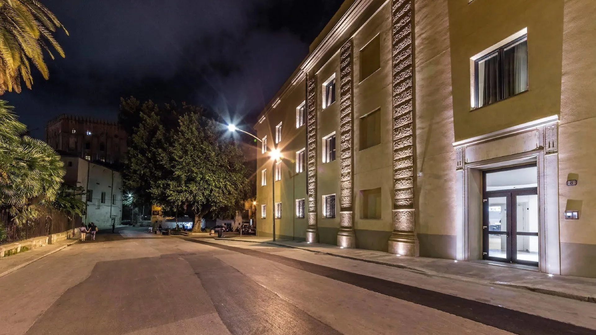 Camplus Palermo Normanni - Casa Per Ferie